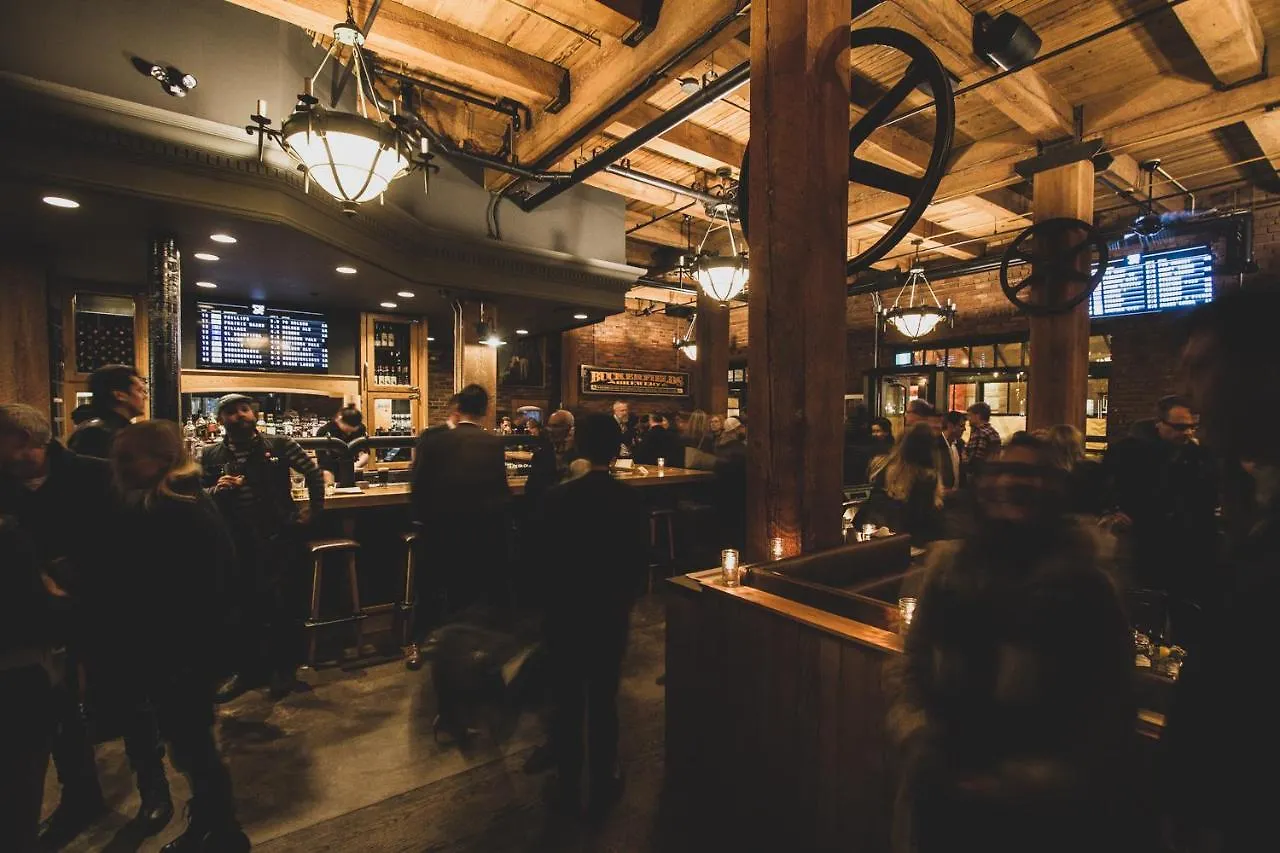 Swans Brewery, Pub & Hotel فكتوريا